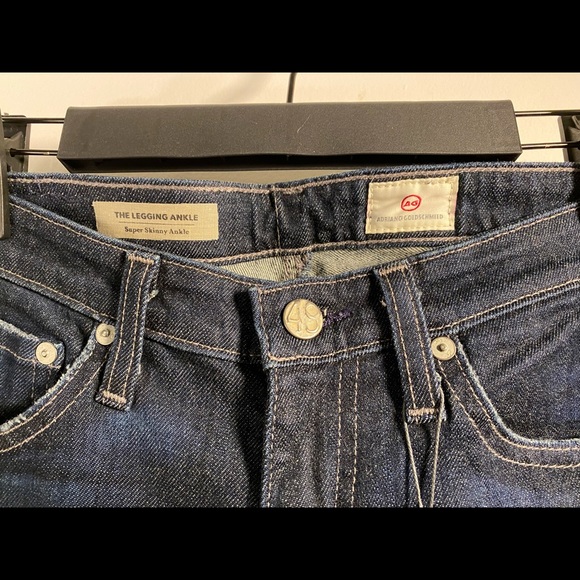 A.G. The Legging Ankle in dark wash with rips. Size 26 NWT never worn retail 235 - Picture 4 of 7